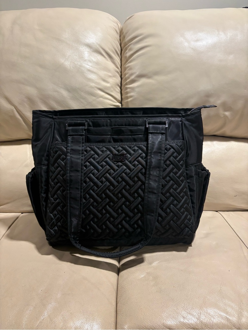 Lug Cabby - Midnight Black